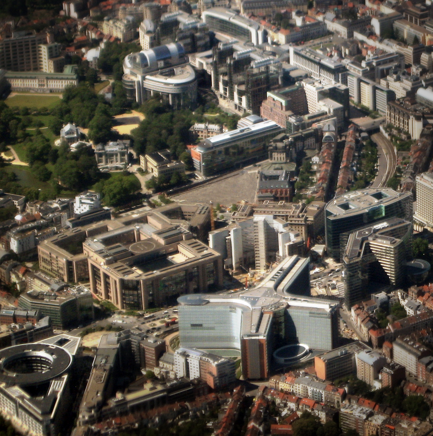 Quartier_européen_Bruxelles_2011-06_CROP